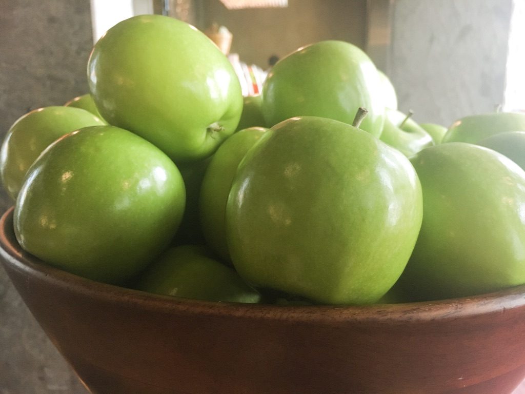 Washington Apples in India Granny Smith