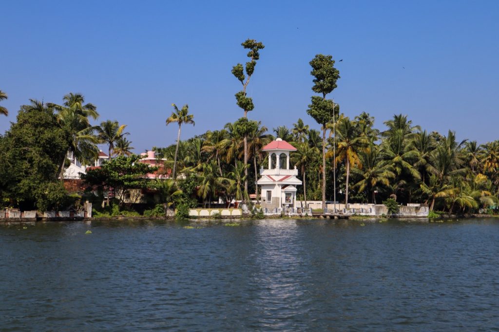 Kochi Houseboat